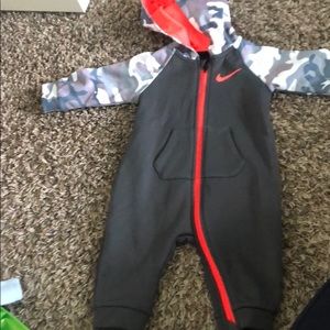 Babies Nike thermal with camo sleeves and hoodie